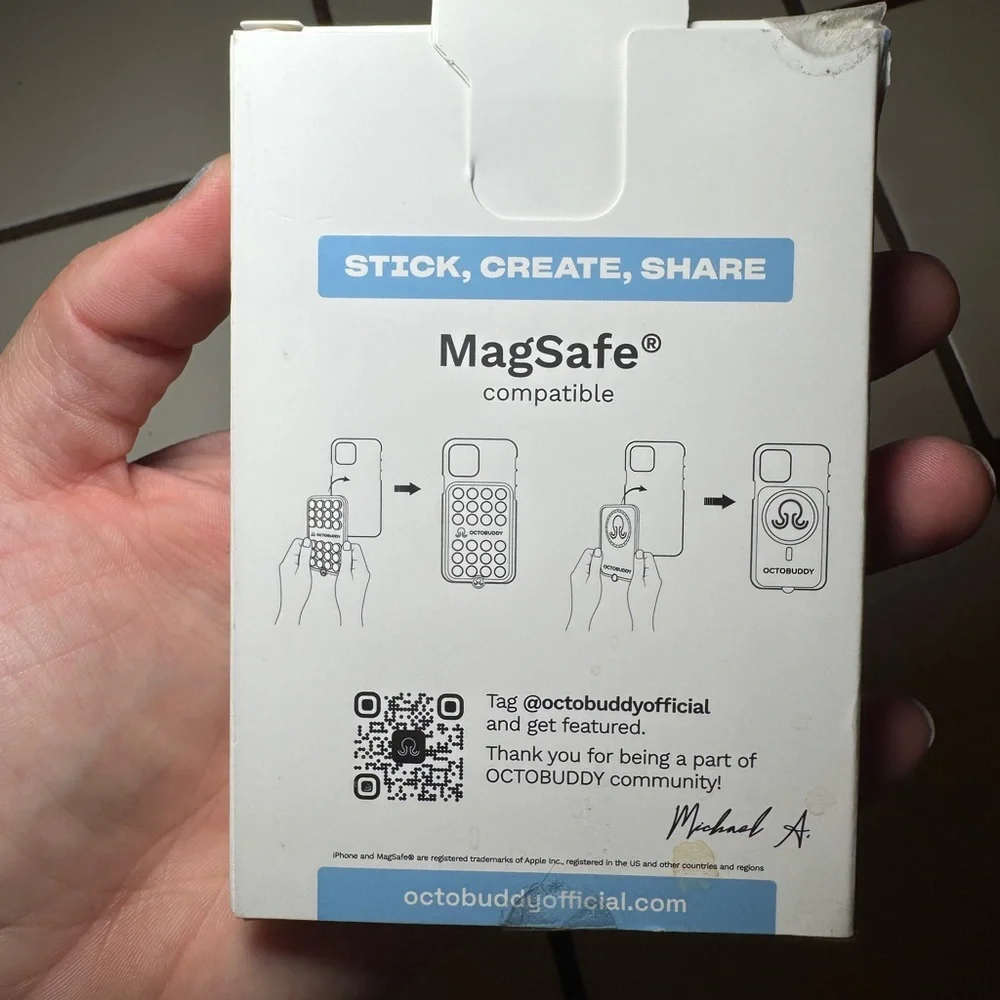 Magnet Silicone Phone Holder - Clear